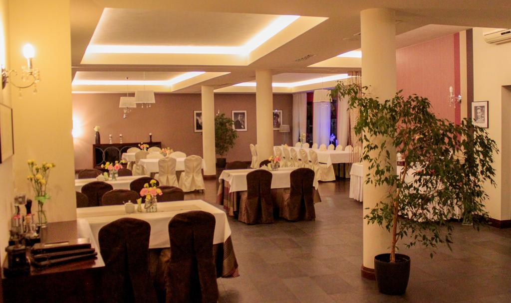 Hotel Wojto Zamosc  Ngoại thất bức ảnh