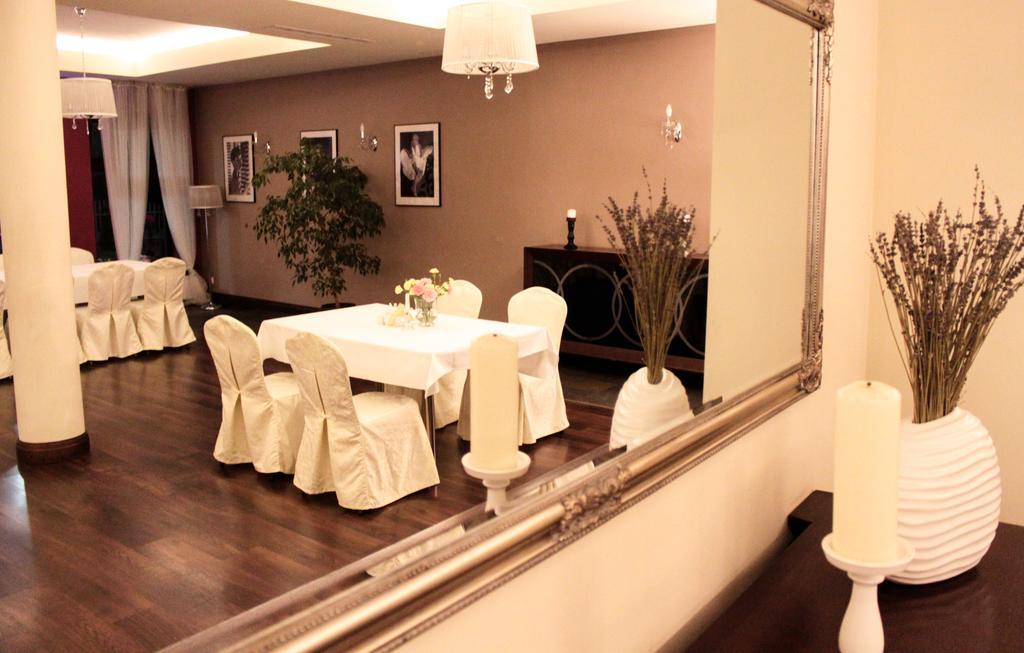Hotel Wojto Zamosc  Ngoại thất bức ảnh